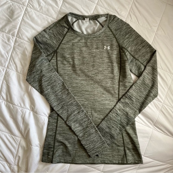 Under Armour Dri Fit Shirts - Picture 3 of 5